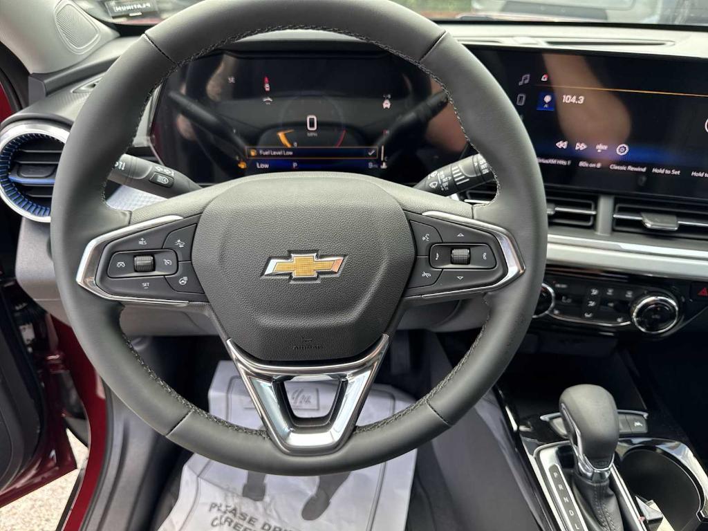 new 2025 Chevrolet Trax car, priced at $21,820