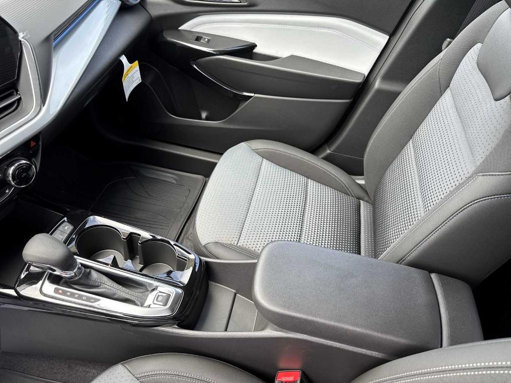 new 2025 Chevrolet Trax car, priced at $21,820