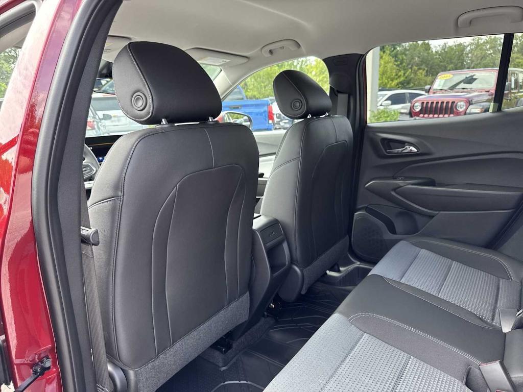new 2025 Chevrolet Trax car, priced at $21,820