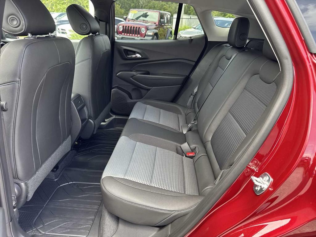 new 2025 Chevrolet Trax car, priced at $21,820