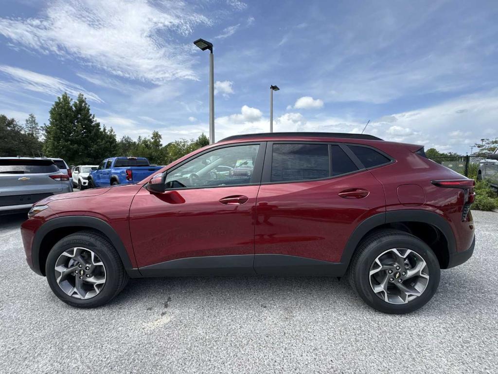 new 2025 Chevrolet Trax car, priced at $21,820
