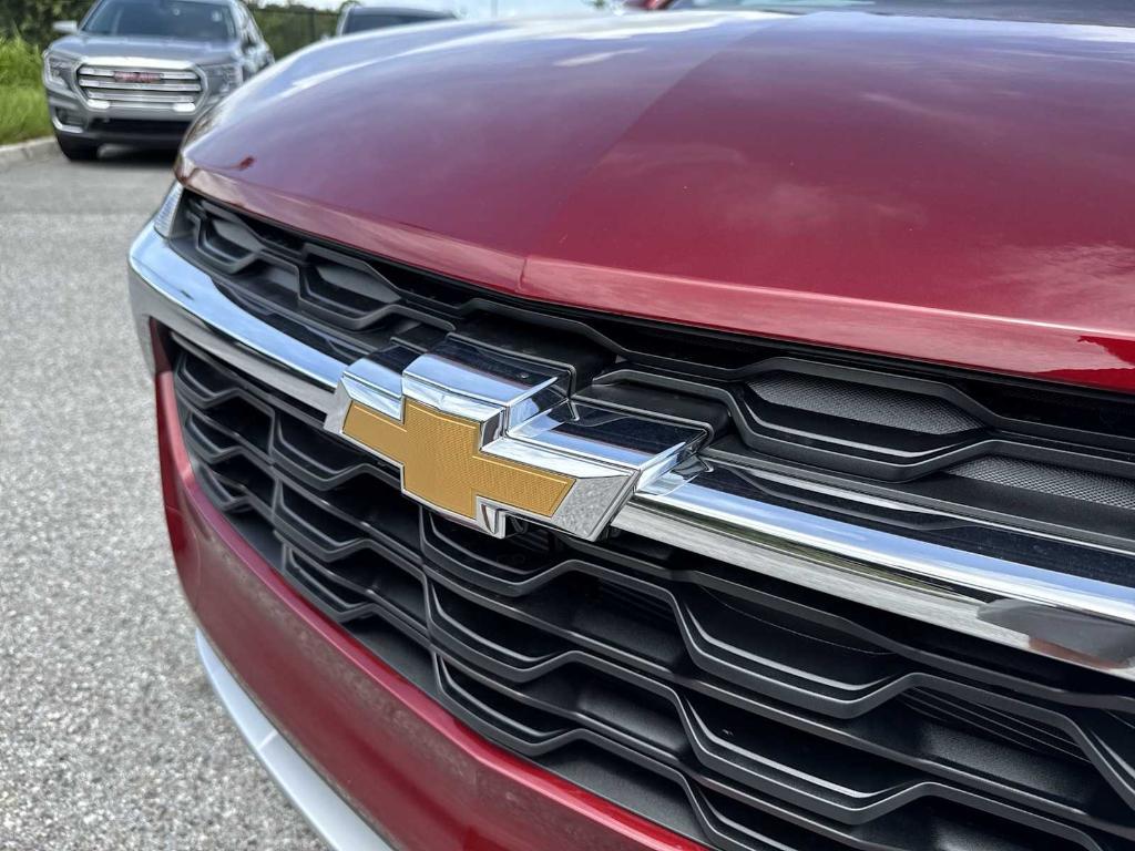 new 2025 Chevrolet Trax car, priced at $21,820