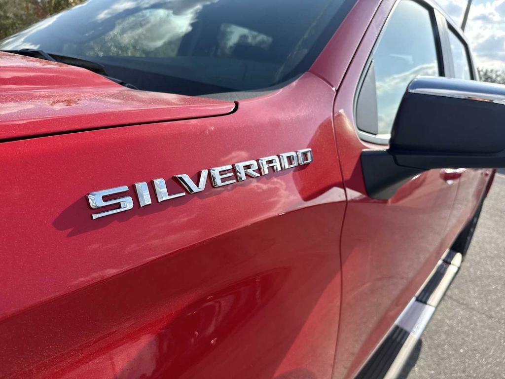 new 2025 Chevrolet Silverado 1500 car, priced at $43,705
