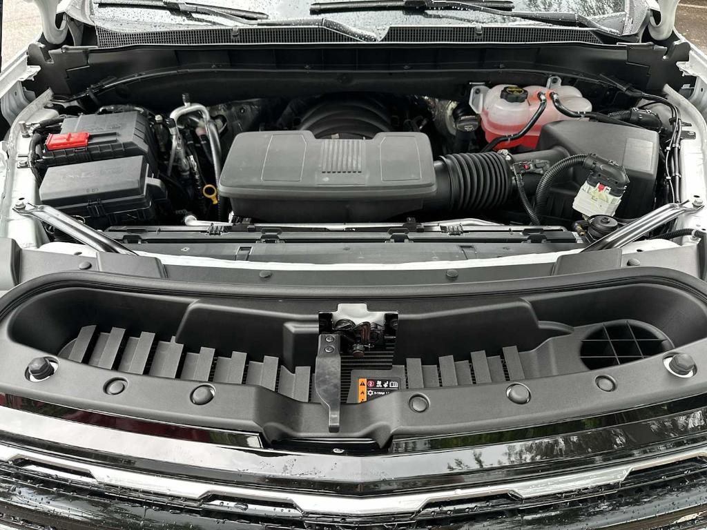 new 2025 Chevrolet Suburban car, priced at $98,015