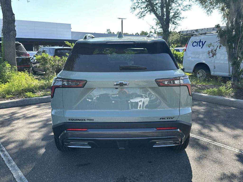 new 2025 Chevrolet Equinox car, priced at $32,335