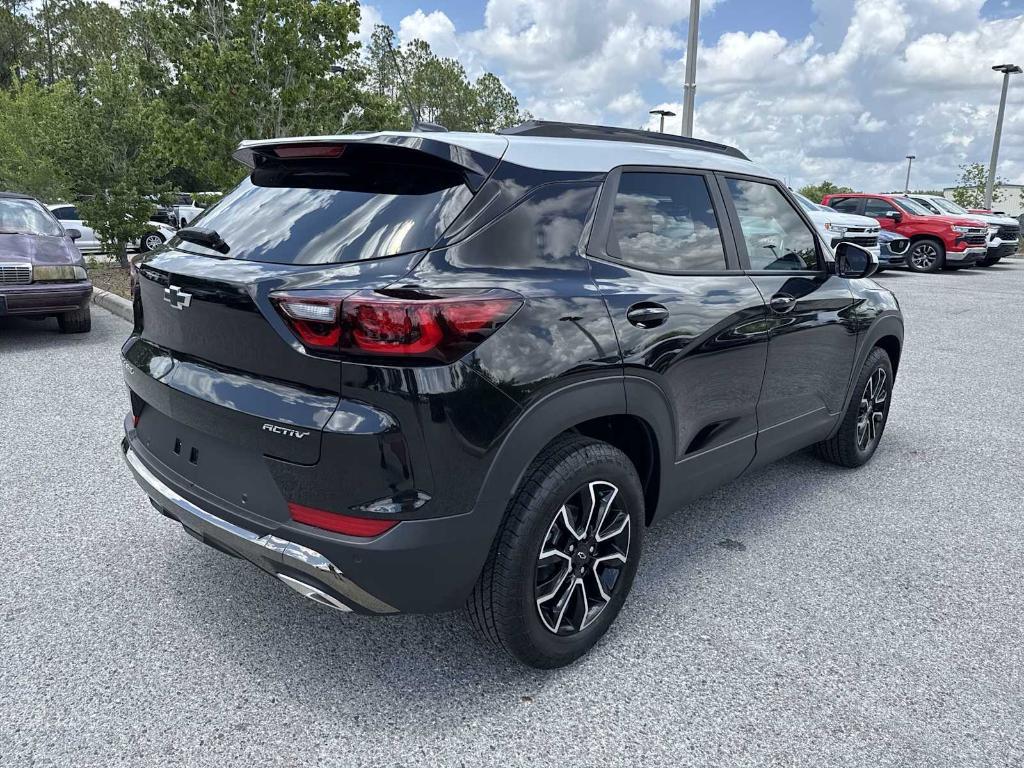 new 2025 Chevrolet TrailBlazer car, priced at $26,380