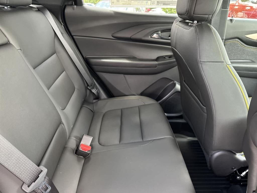 new 2025 Chevrolet TrailBlazer car, priced at $26,880