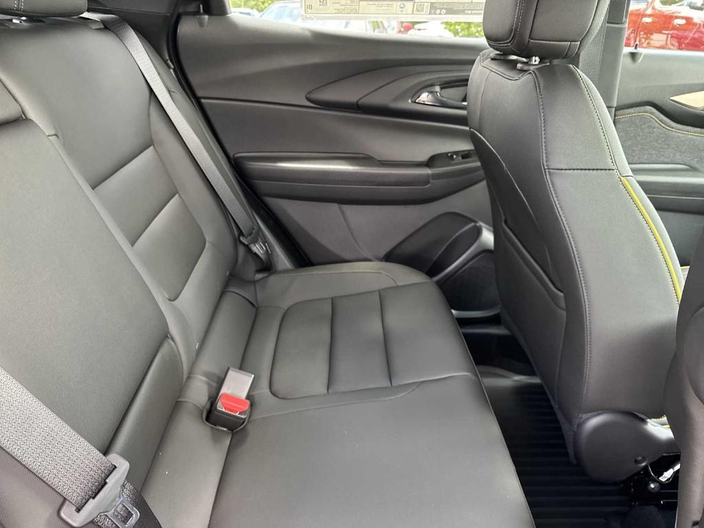 new 2025 Chevrolet TrailBlazer car, priced at $26,380