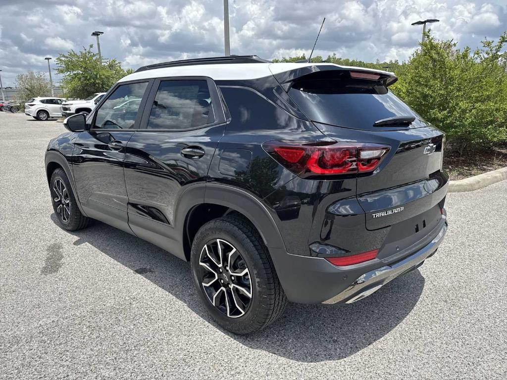 new 2025 Chevrolet TrailBlazer car, priced at $26,380