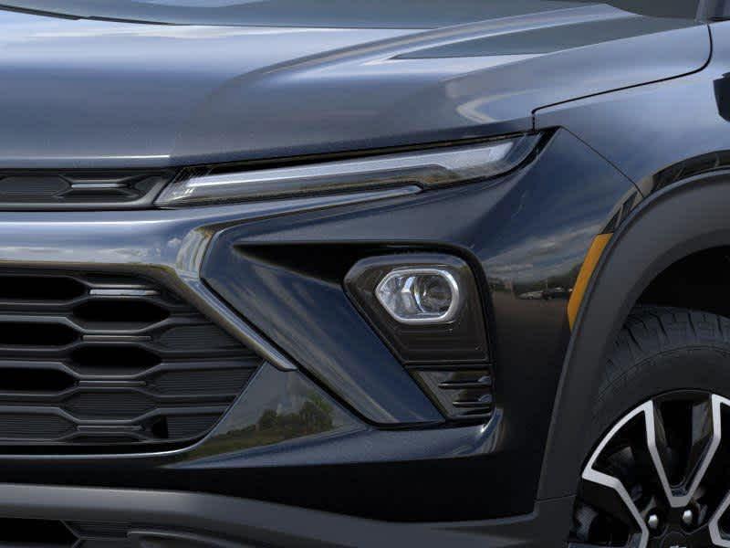 new 2025 Chevrolet TrailBlazer car, priced at $26,880