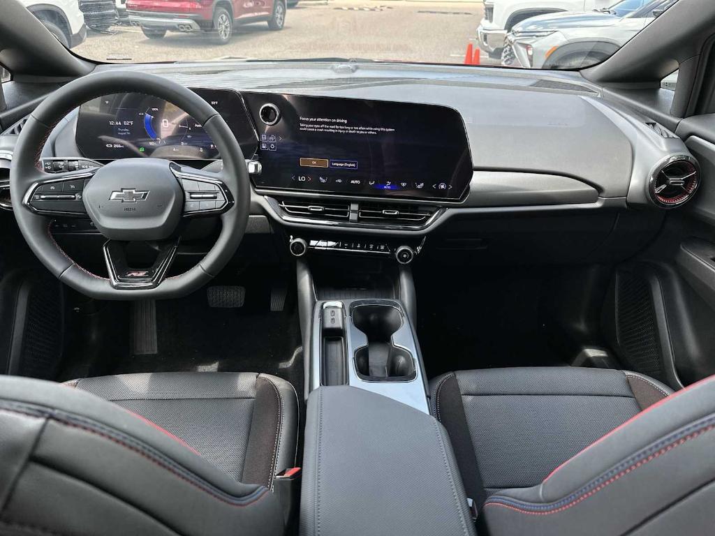 new 2025 Chevrolet Equinox EV car, priced at $38,205