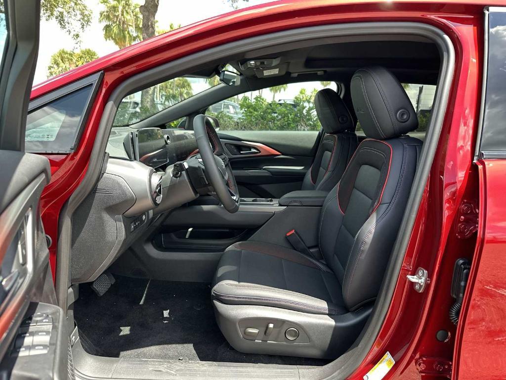 new 2025 Chevrolet Equinox EV car, priced at $38,205