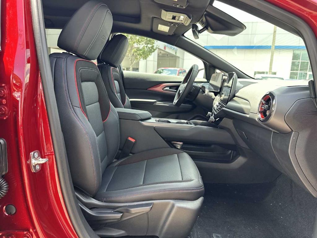 new 2025 Chevrolet Equinox EV car, priced at $38,205