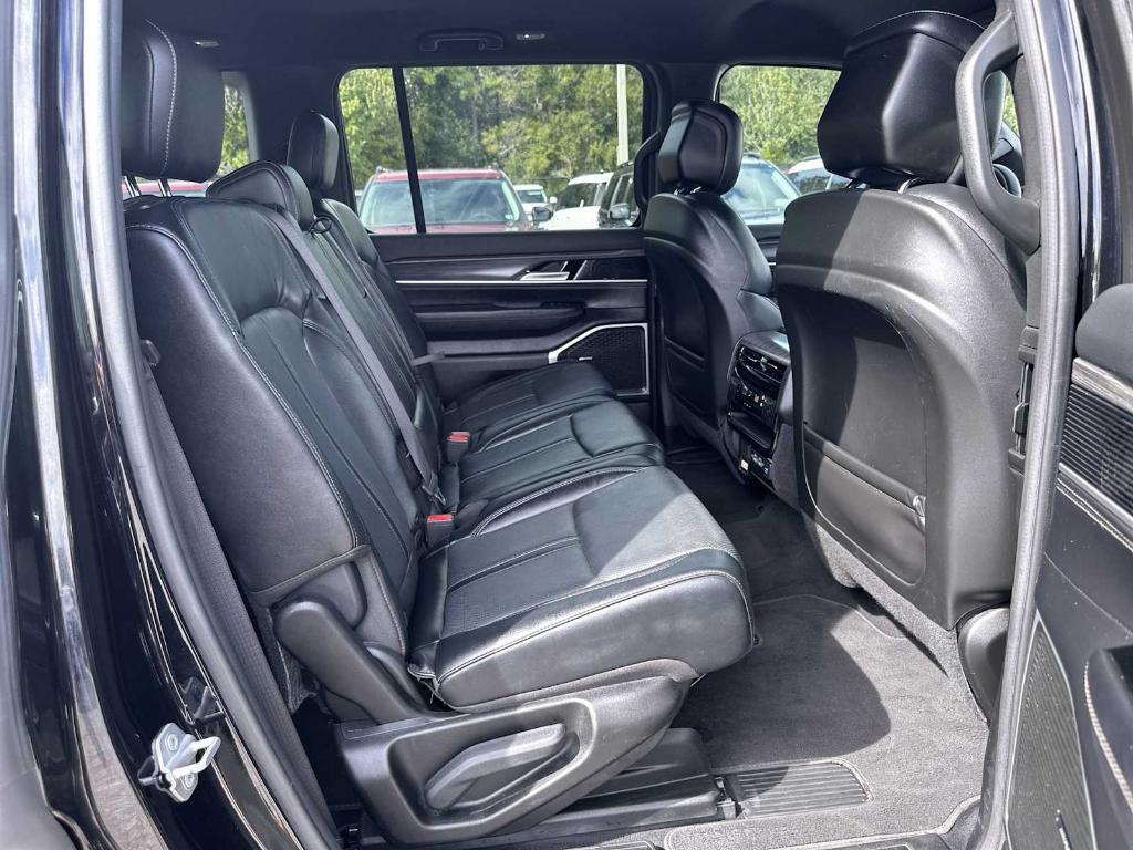 used 2023 Jeep Wagoneer car, priced at $38,936