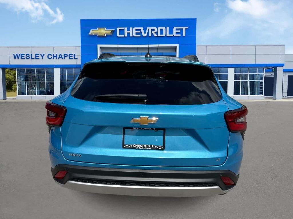new 2025 Chevrolet Trax car, priced at $22,670