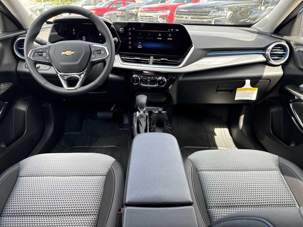 new 2025 Chevrolet Trax car, priced at $22,670
