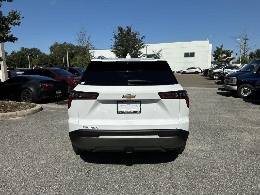 new 2025 Chevrolet Equinox car, priced at $30,930