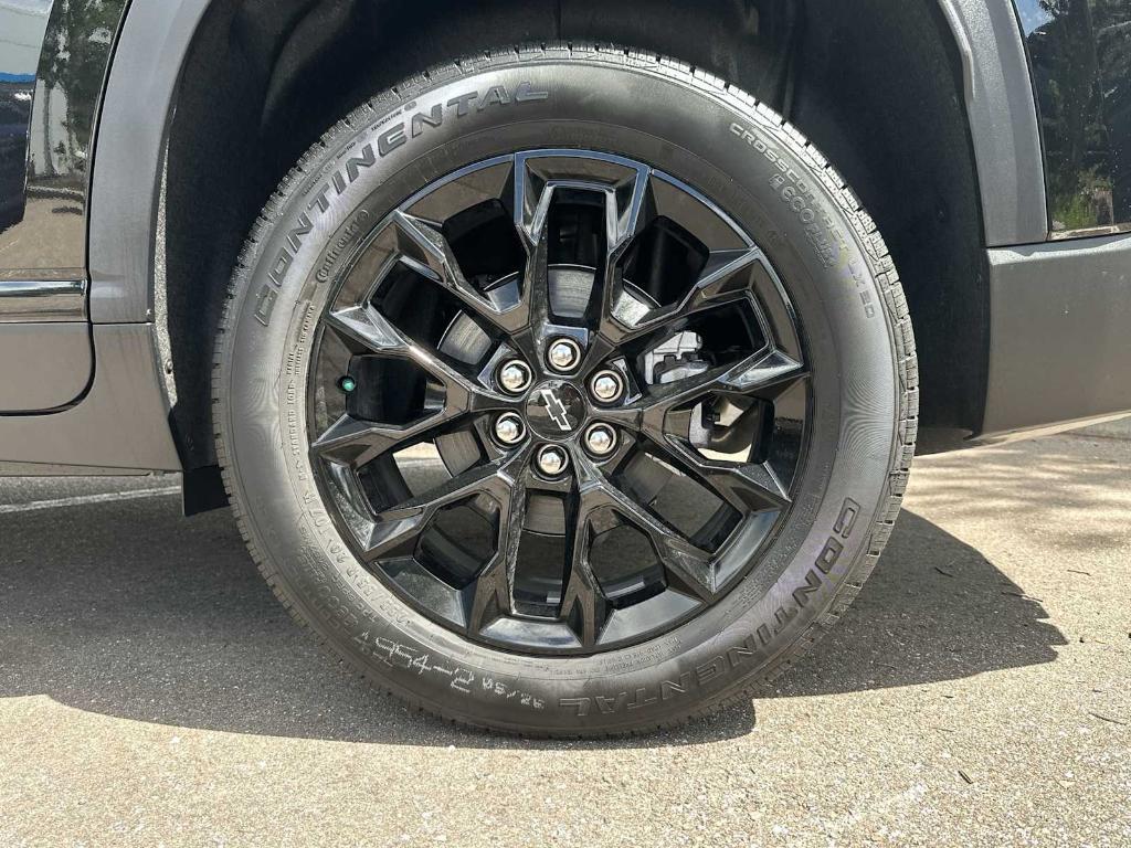 new 2025 Chevrolet Traverse car, priced at $42,845