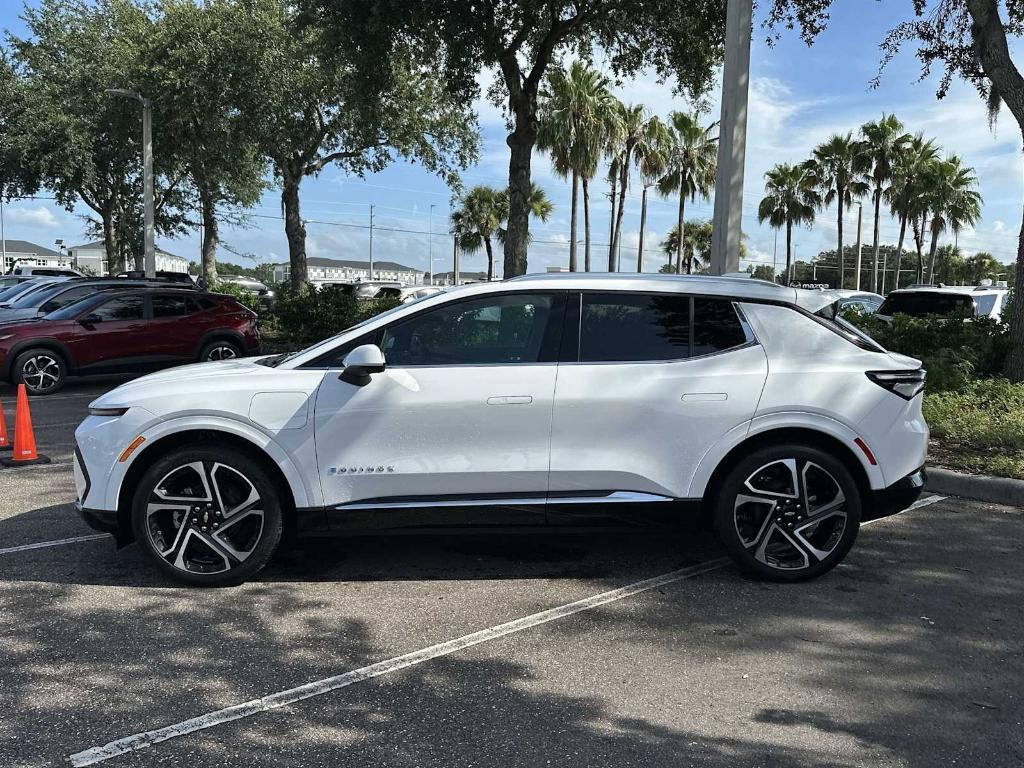 new 2025 Chevrolet Equinox EV car, priced at $38,690