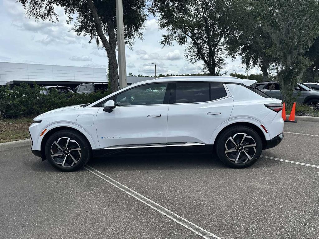 new 2025 Chevrolet Equinox EV car, priced at $35,015
