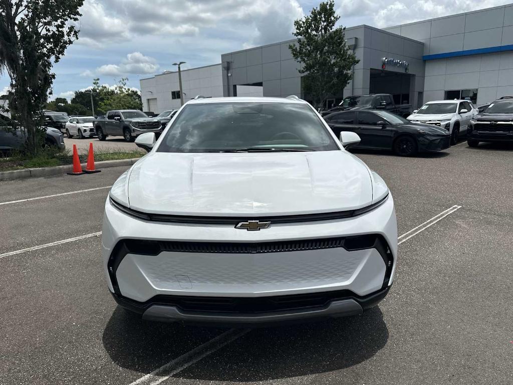 new 2025 Chevrolet Equinox EV car, priced at $35,015