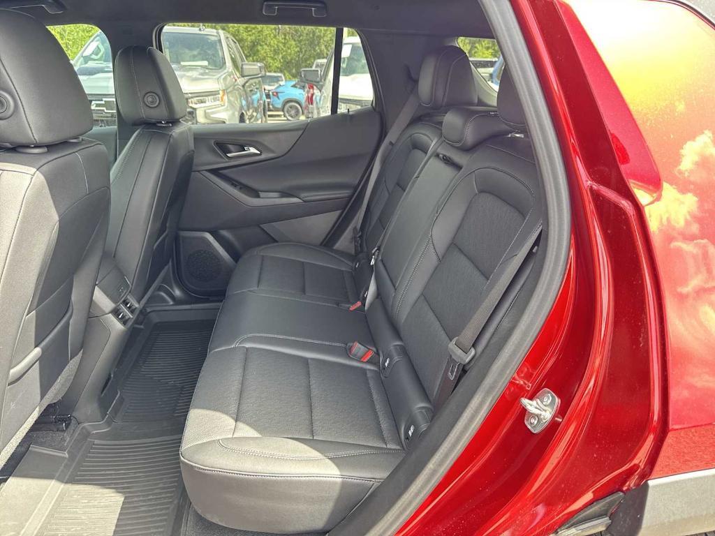 new 2026 Chevrolet Equinox car, priced at $29,705
