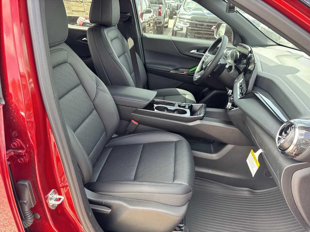 new 2026 Chevrolet Equinox car, priced at $29,705