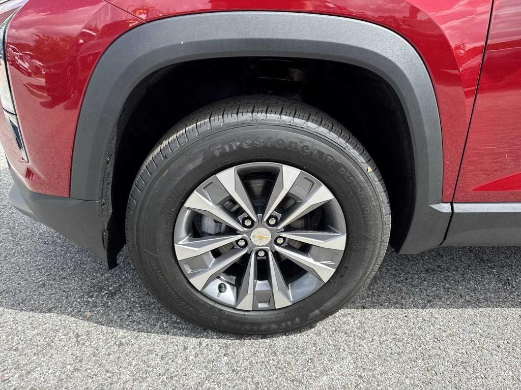new 2026 Chevrolet Equinox car, priced at $29,705