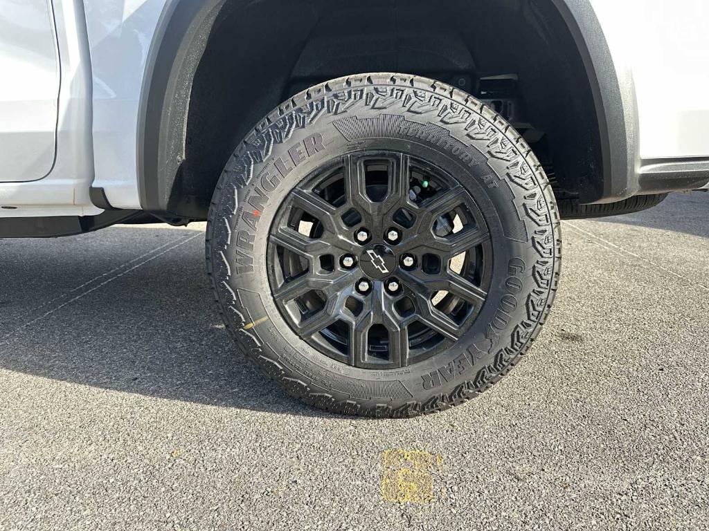 new 2026 Chevrolet Colorado car, priced at $40,110