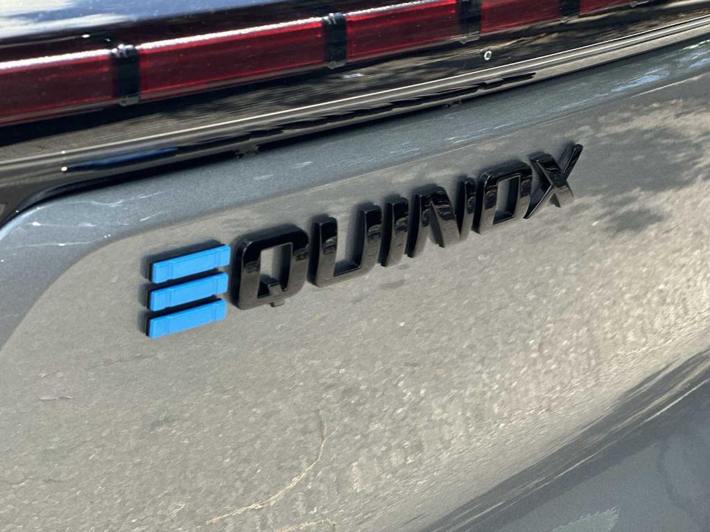 new 2025 Chevrolet Equinox EV car, priced at $37,710