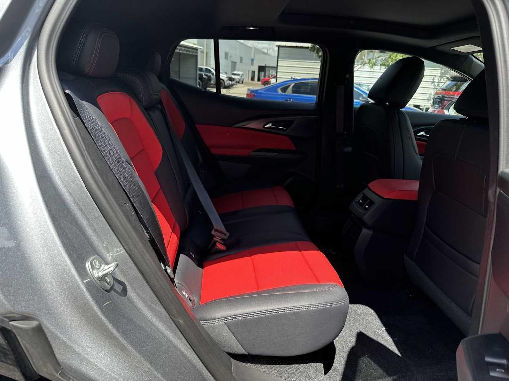 new 2025 Chevrolet Equinox EV car, priced at $37,710