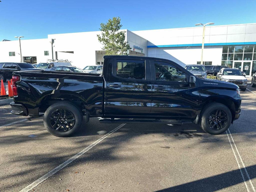 new 2025 Chevrolet Silverado 1500 car, priced at $38,160