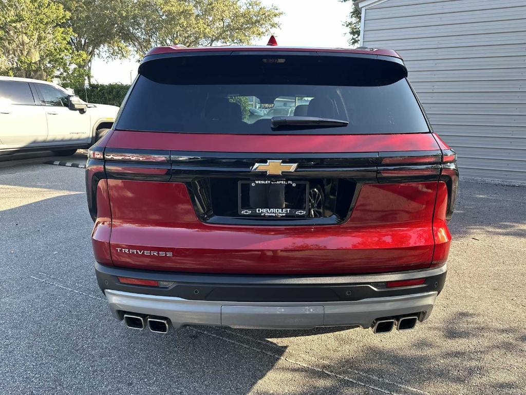 new 2026 Chevrolet Traverse car, priced at $43,840