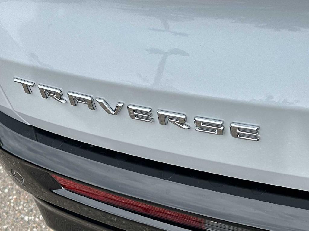 new 2026 Chevrolet Traverse car, priced at $57,415