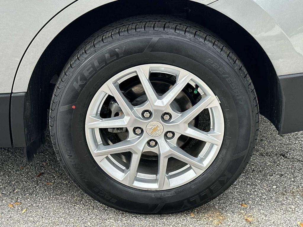 used 2024 Chevrolet Equinox car, priced at $19,358