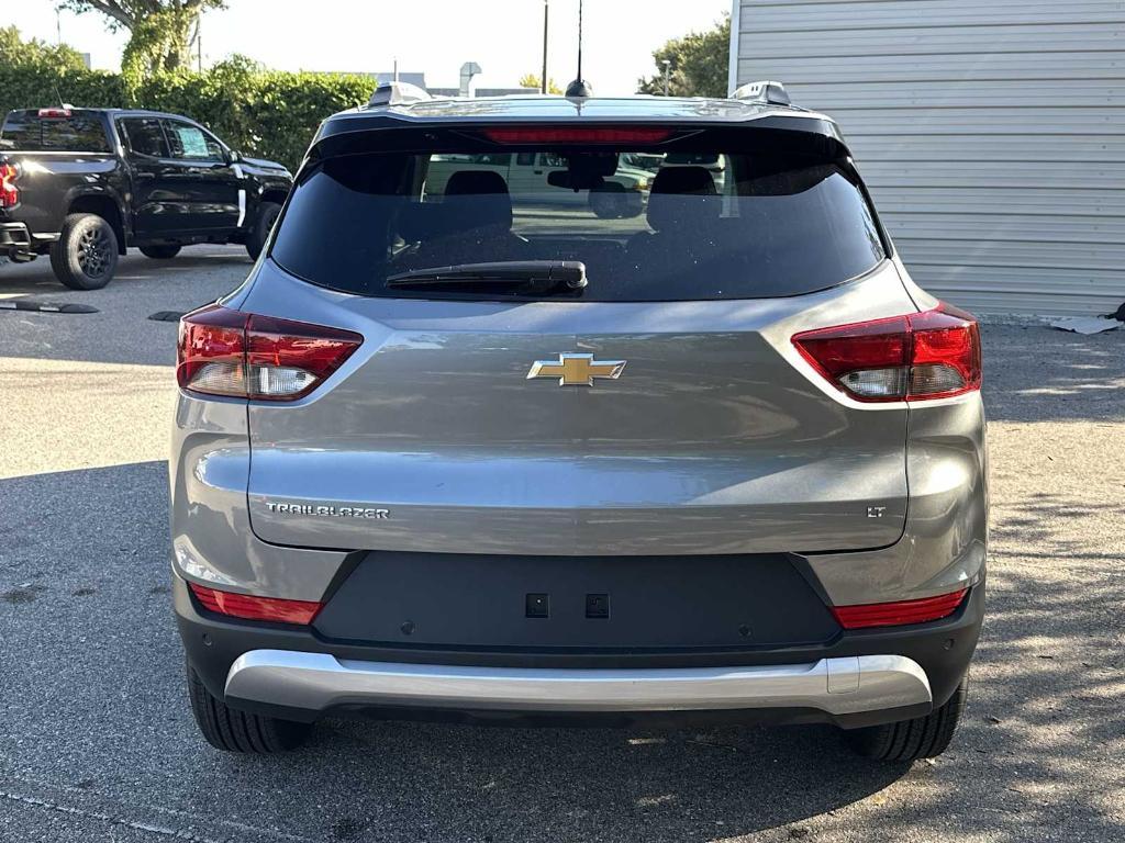 new 2026 Chevrolet TrailBlazer car, priced at $24,445