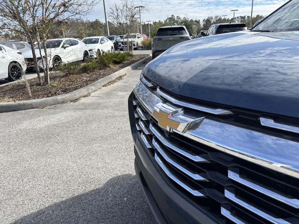 new 2025 Chevrolet Equinox car, priced at $27,145