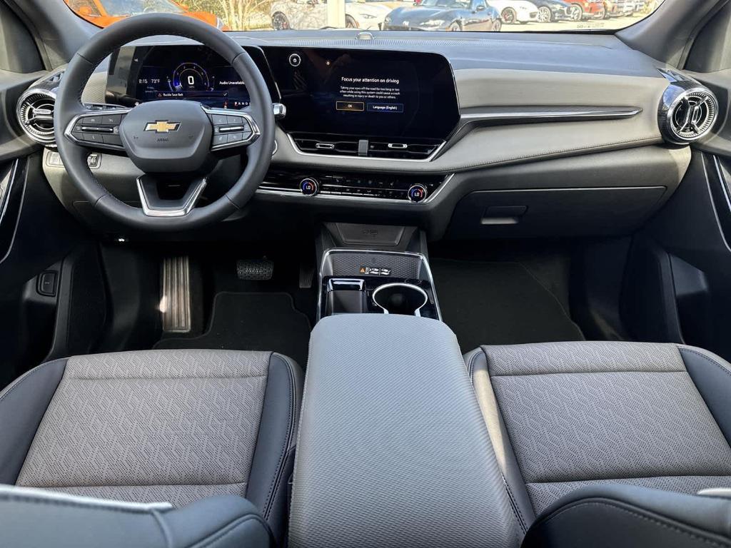 new 2025 Chevrolet Equinox car, priced at $27,145