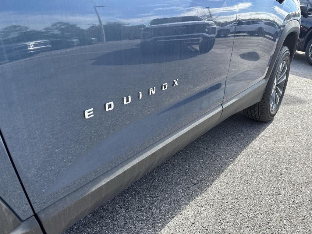 new 2025 Chevrolet Equinox car, priced at $27,145