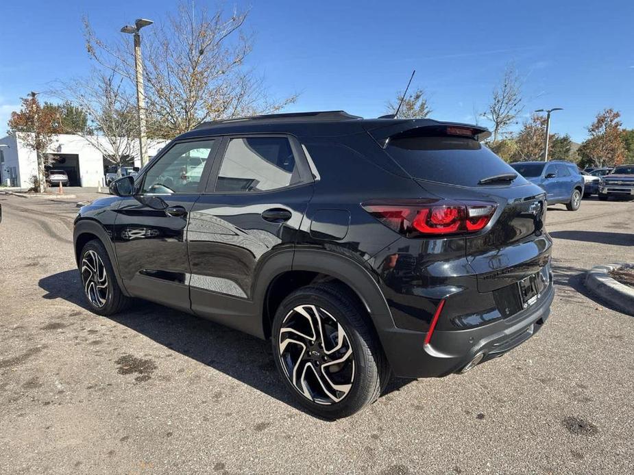 new 2025 Chevrolet TrailBlazer car, priced at $29,085