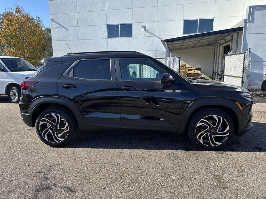 new 2025 Chevrolet TrailBlazer car, priced at $29,085