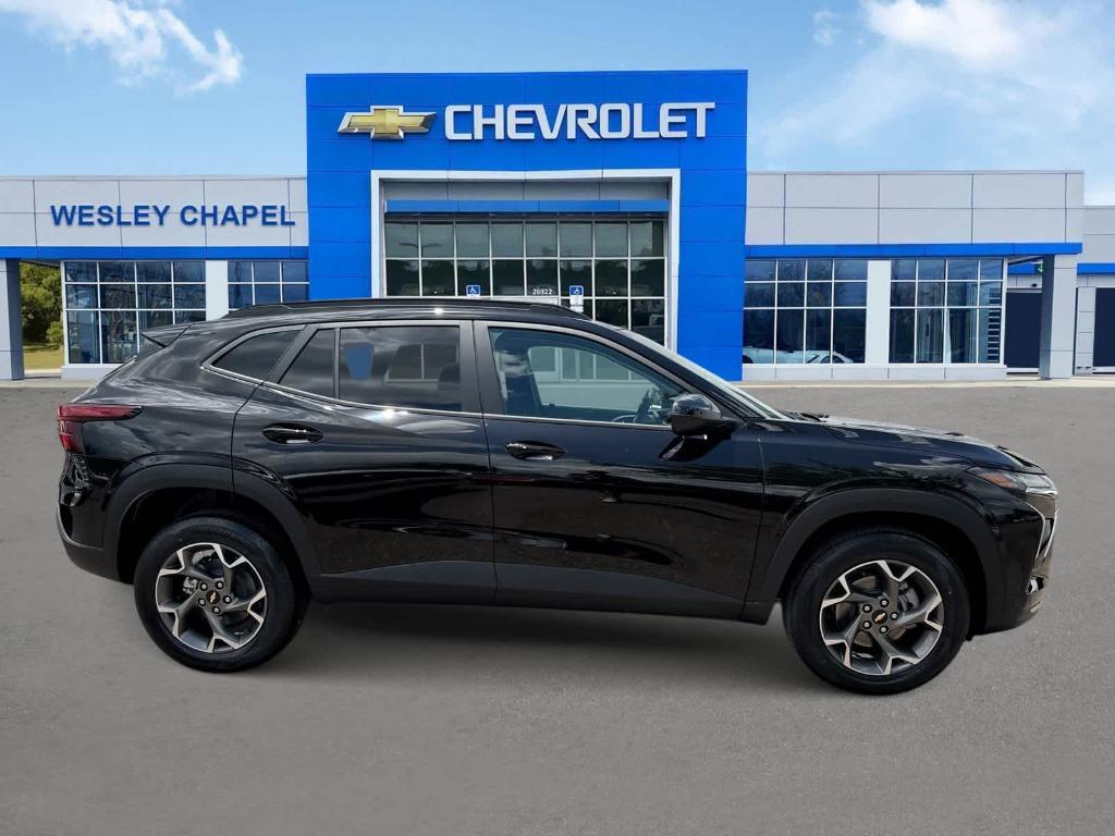 new 2025 Chevrolet Trax car, priced at $22,275