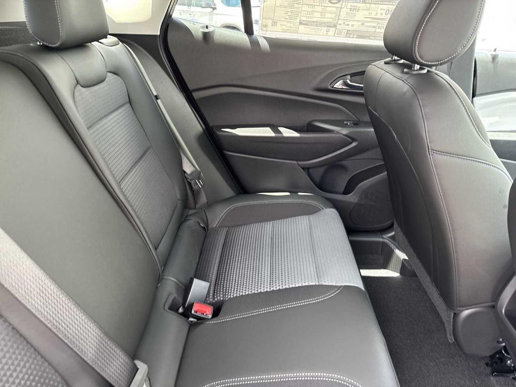 new 2025 Chevrolet Trax car, priced at $22,275