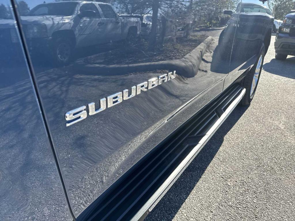 new 2025 Chevrolet Suburban car, priced at $72,590
