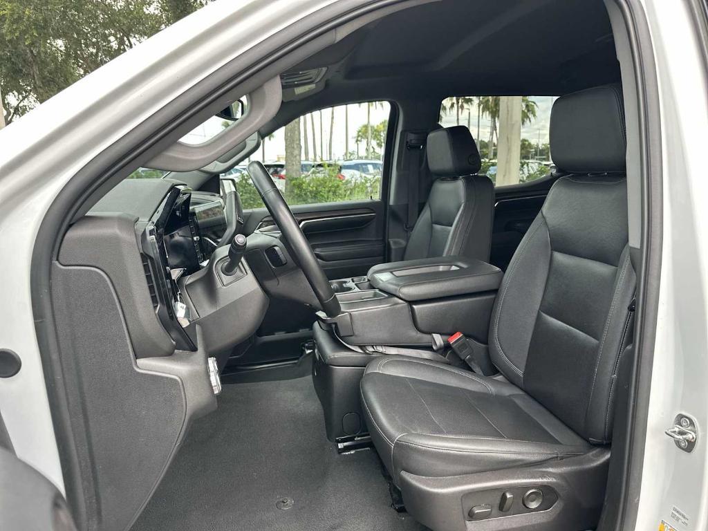 used 2024 GMC Sierra 1500 car, priced at $41,497