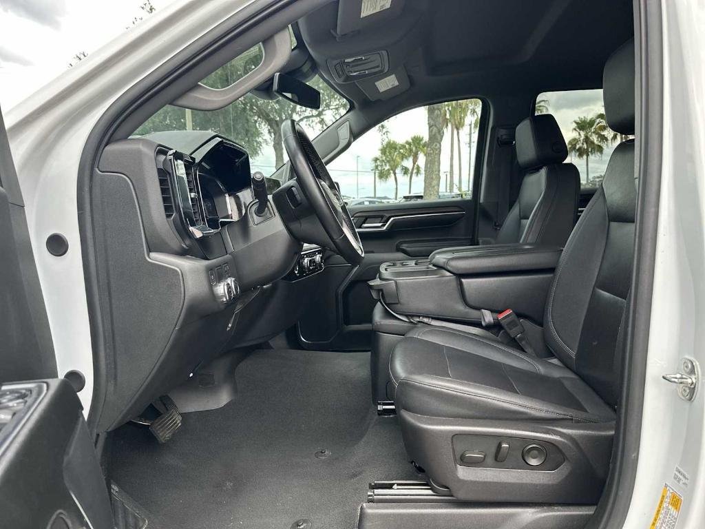 used 2024 GMC Sierra 1500 car, priced at $41,497