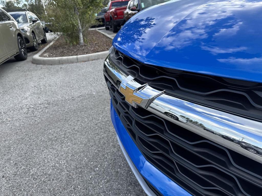 new 2025 Chevrolet Blazer car, priced at $30,570