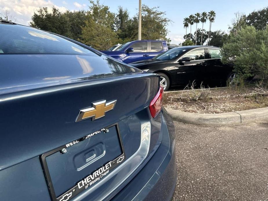 new 2025 Chevrolet Malibu car, priced at $23,270