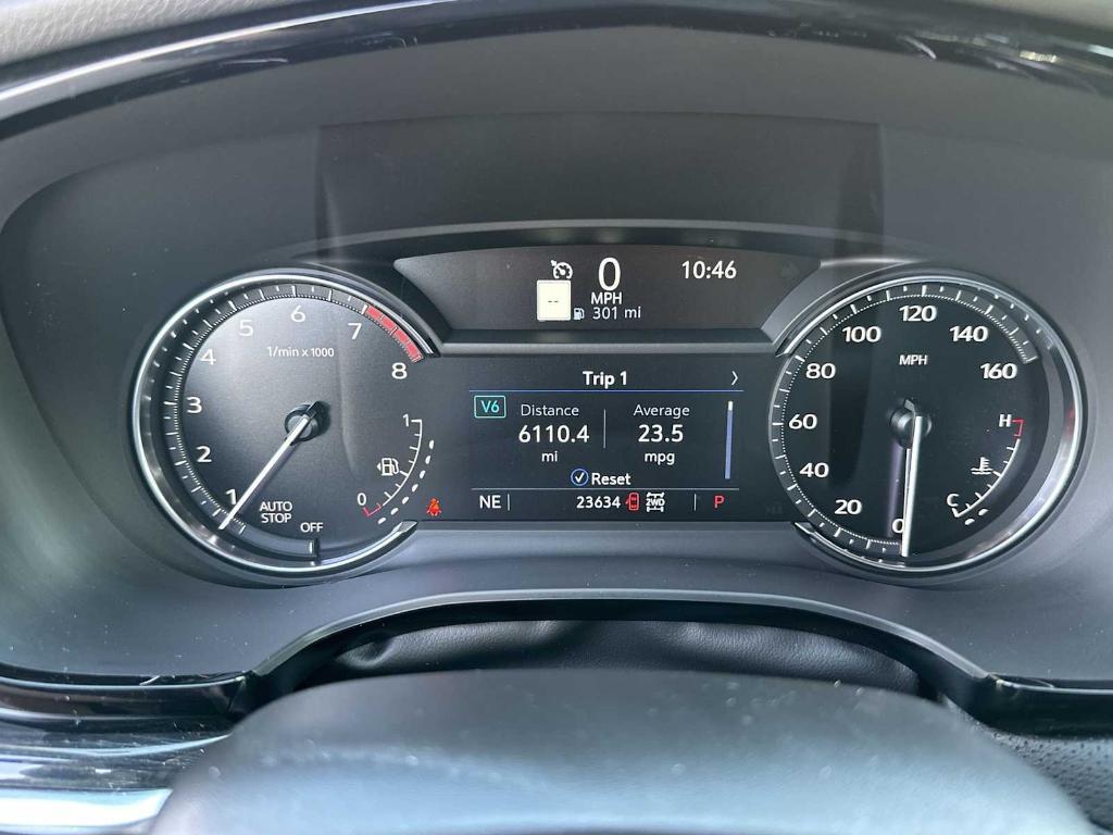 used 2025 Cadillac XT5 car, priced at $39,554