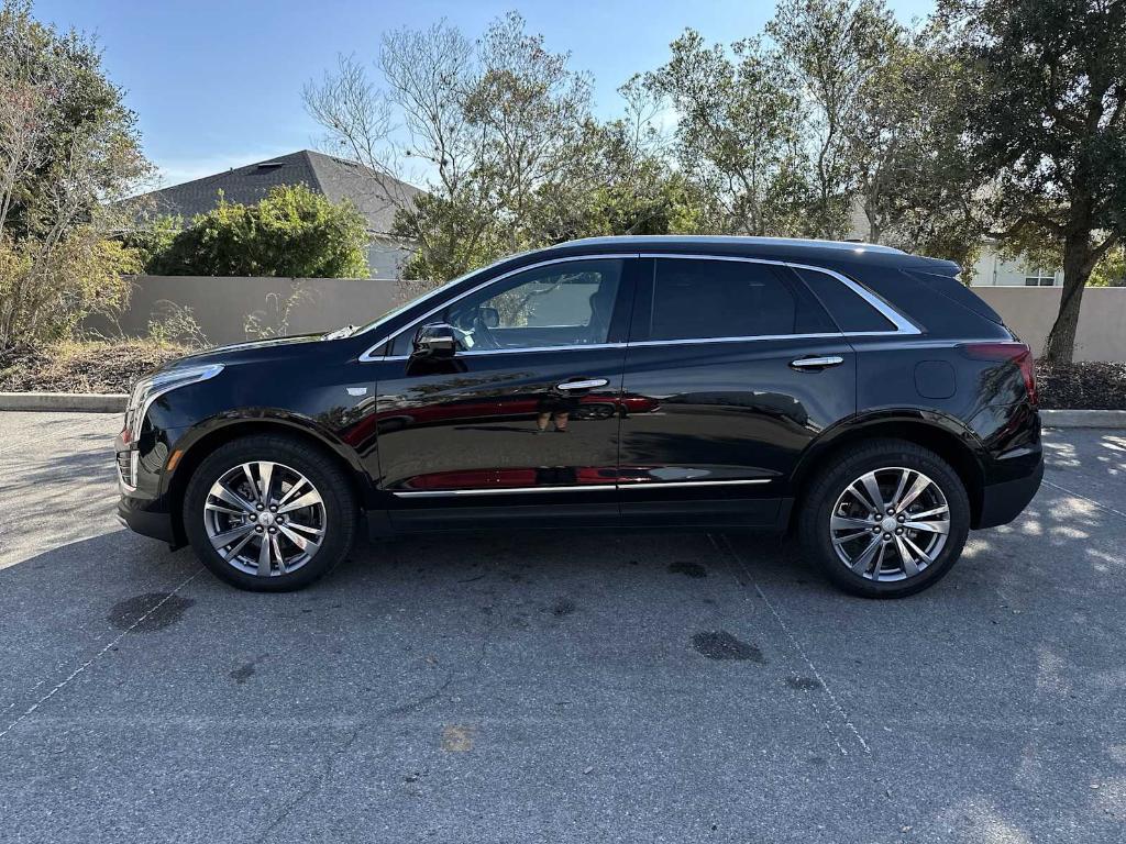 used 2025 Cadillac XT5 car, priced at $39,554